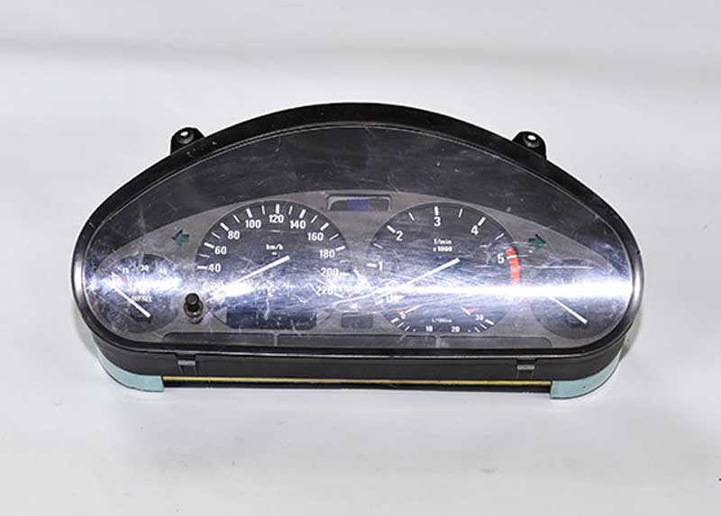 BMW 7 SERİSİ ÇIKMA YEDEK PARÇA BMW-ÇIKMA-YEDEK-PARÇA-E-36-3-SERİSİ-KİLOMETRE-SAATİ--(2)